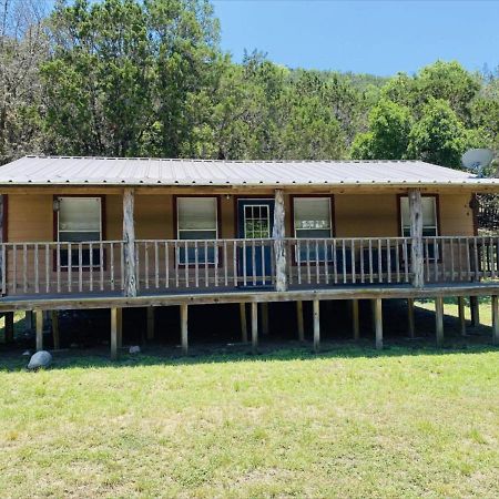 Riverstone Cabins Hotel Leakey Luaran gambar