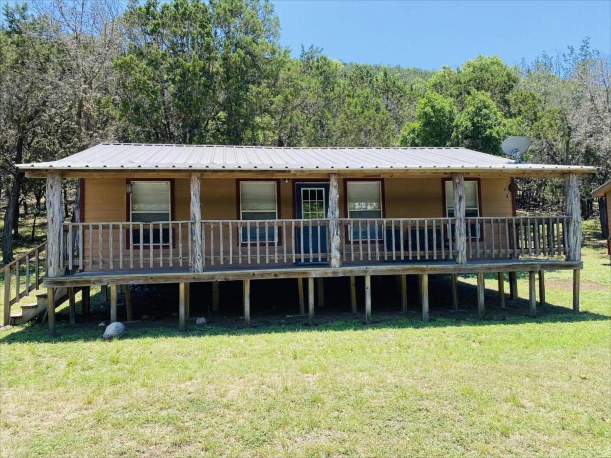 Riverstone Cabins Hotel Leakey Luaran gambar