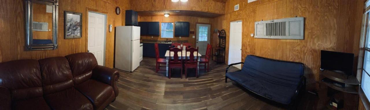 Riverstone Cabins Hotel Leakey Luaran gambar